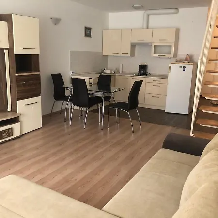 Apartment Freedom Zamardi